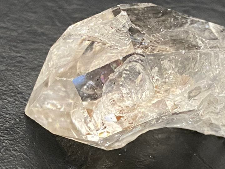 ダイヤモンドクォーツ　ハキマー　  レインボー　28g