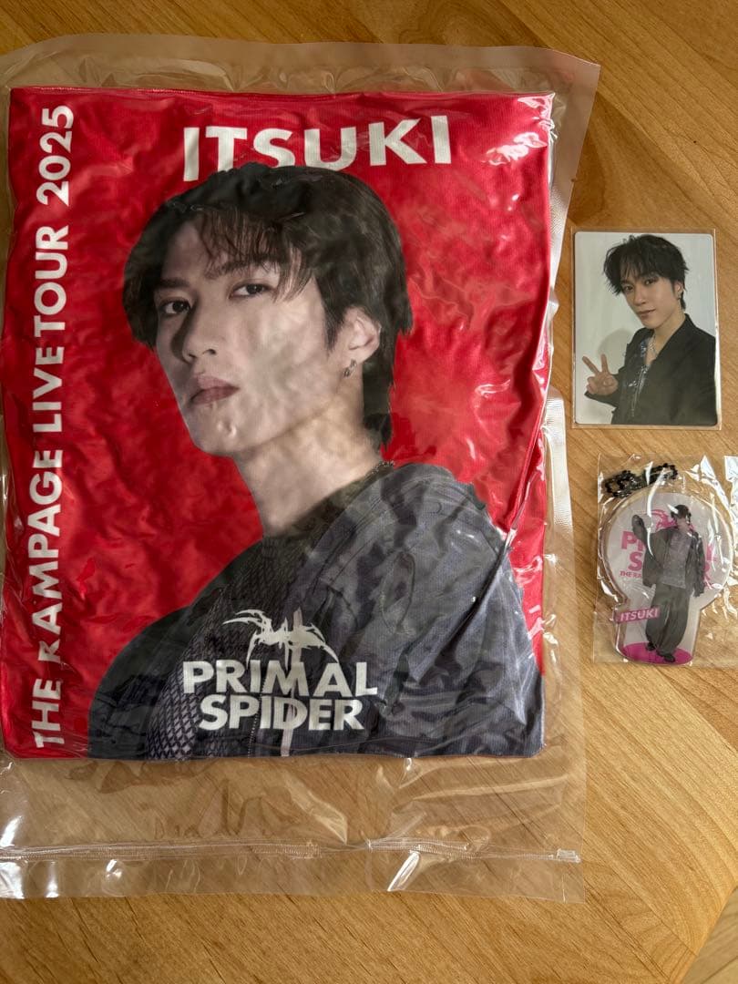 n*n様 PRIMAL SPIDER 藤原樹　クッション　Ｂ賞トレカ　クリアチャ