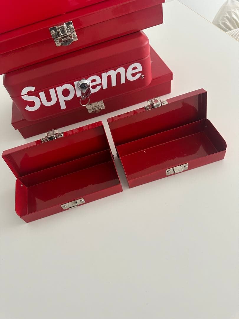 Supreme レッド収納ボックス6個セット