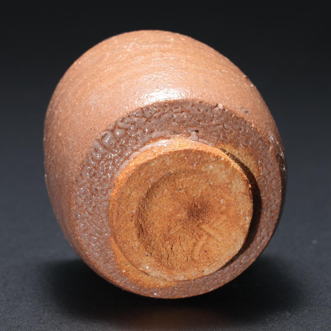 【ぐい呑・盃】 唐津　皮鯨ぐい呑み 徳沢守俊作　共箱　R1188ダU