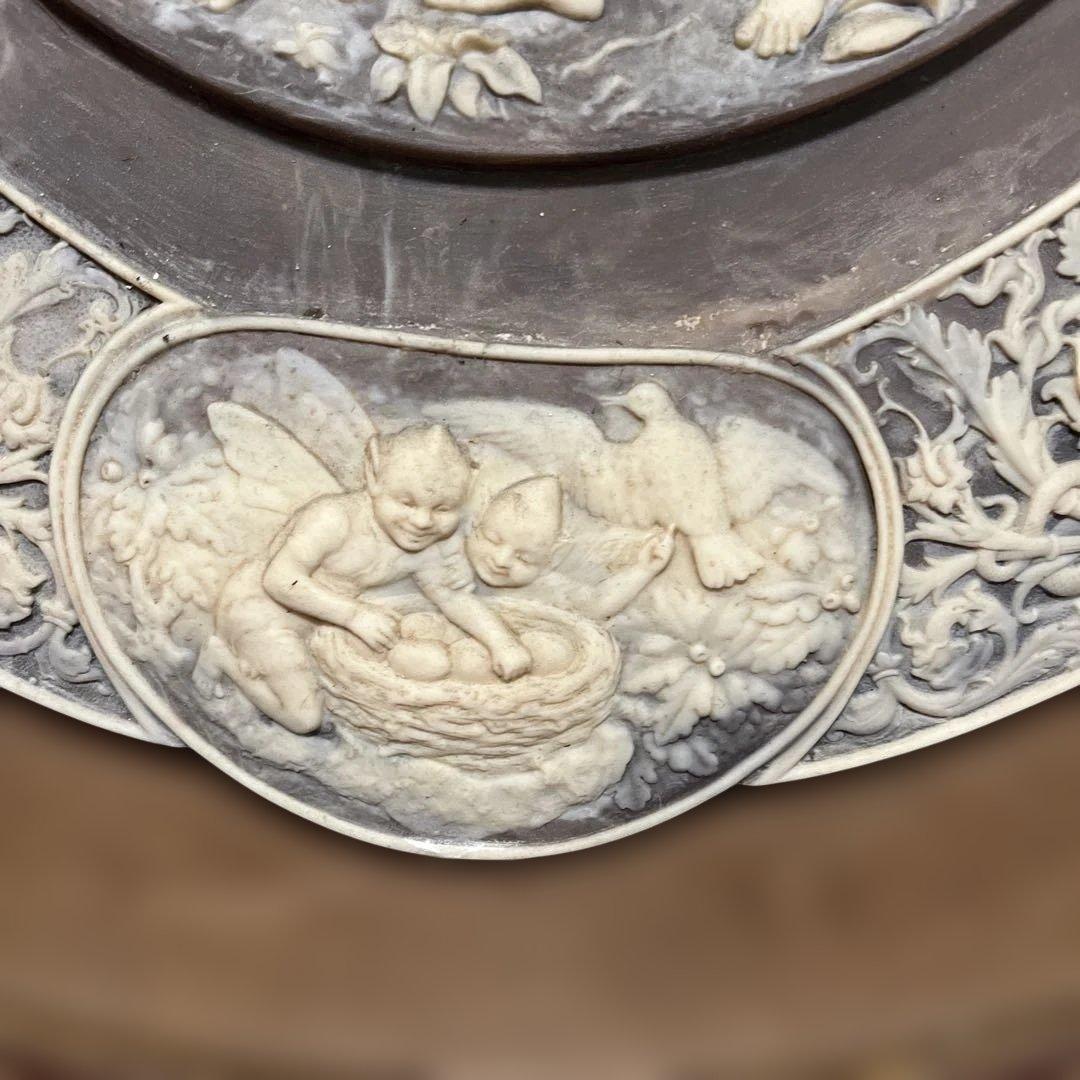 お宝　希少インコレイストーン彫刻 円形プレート　アンティーク値下げ可能