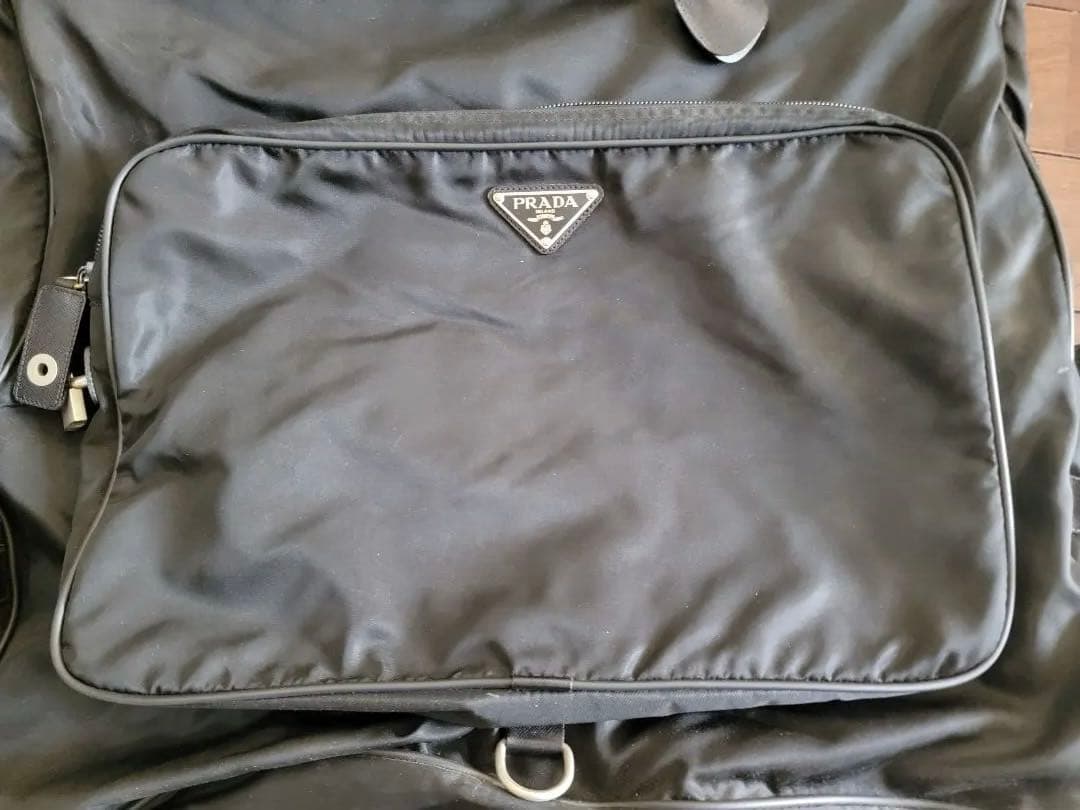 PRADA プラダ ガーメントバッグ 旅行バッグ ナイロン ブラック ショルダー