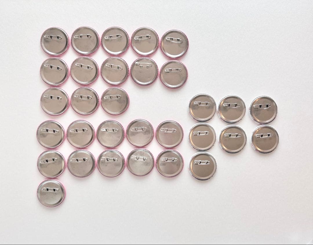 nqrse まとめ バラ売り◎ 缶バッジ ぬいぐるみ アクリルキーホルダー