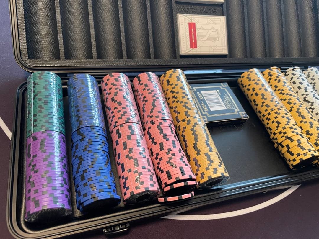 WPT ポーカーテーブル カップホルダー付き