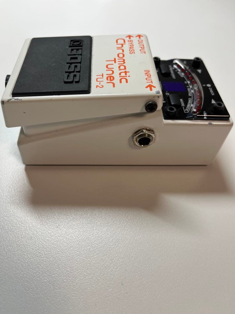 ギター BOSS Chromatic Tuner TU-2