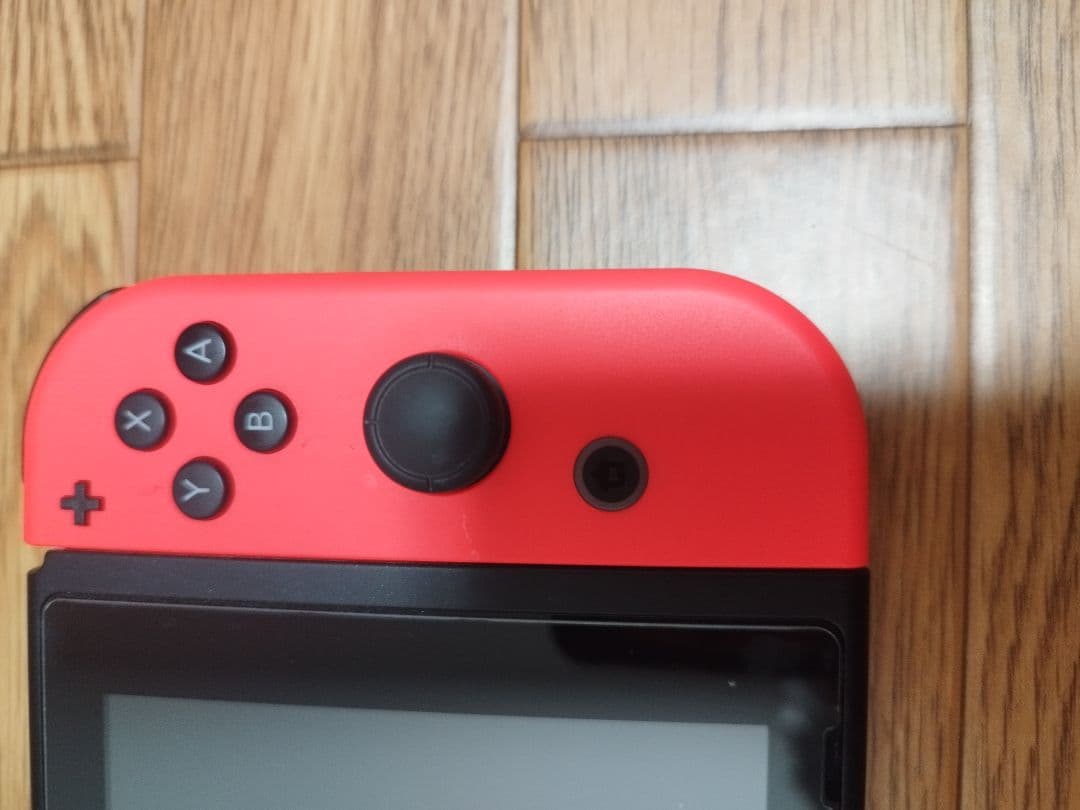 任天堂●ニンテンドースイッチNintendo Switch本体●中古美品箱有り