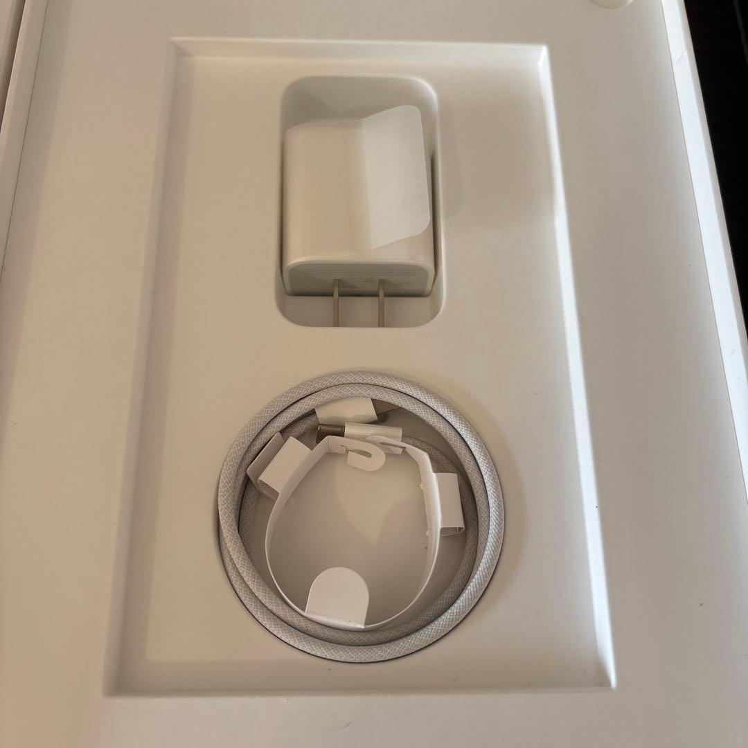 iPad 第10世代 Ｗi-Fi 256GB ブルー 美品 定価84000円