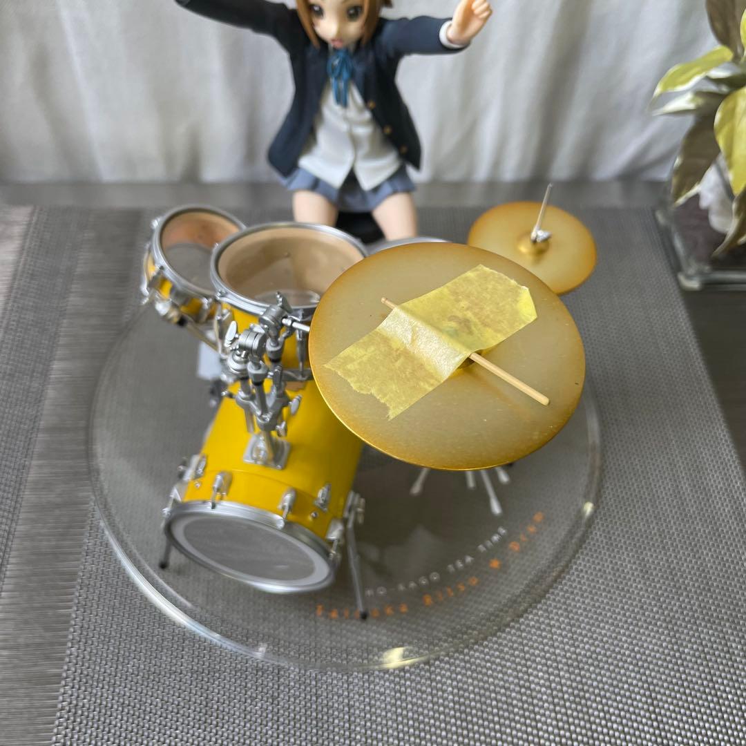64124 アルター&プライズ製ドラム　けいおん! 1/7 田井中 律 現状品