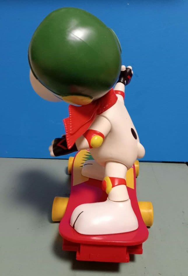 1987年米国ヴィンテージ ビッグ 33cmレアな スヌーピーオンスケートボード