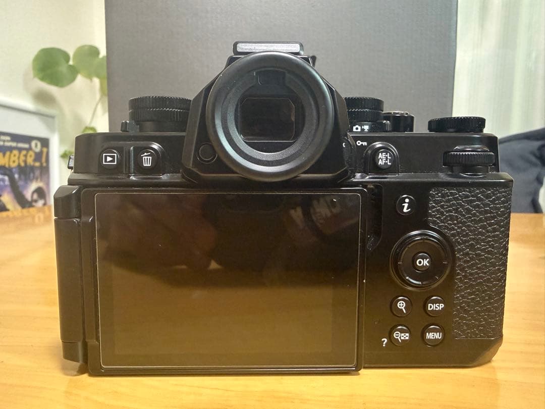 Nikon Zf 40/2 SE Kit エクステンショングリップ付き