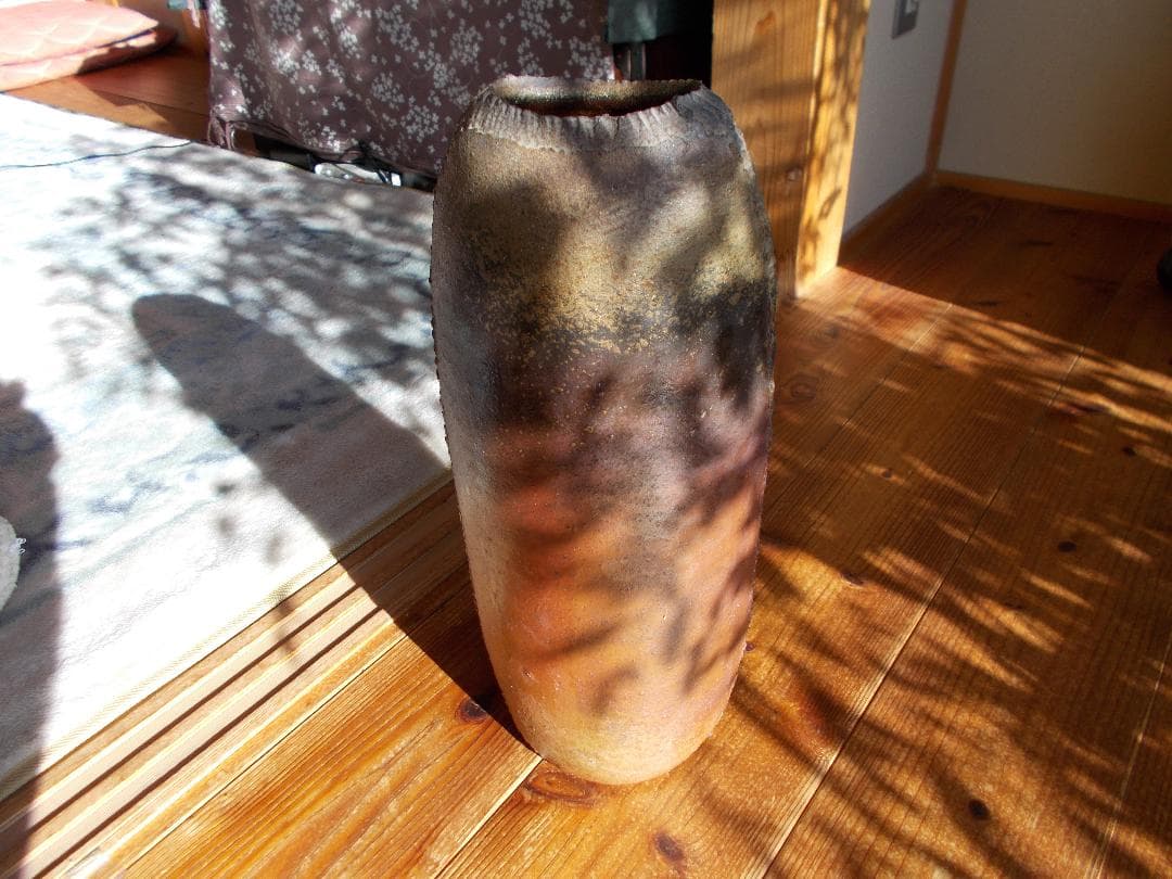 再お値下げ　備前焼ゴマ長偏壺・山下譲治作【13】