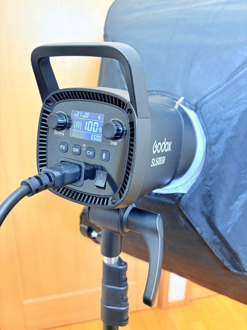 LEDライト GODOX SL60II Bi スタンド&ソフトボックス付