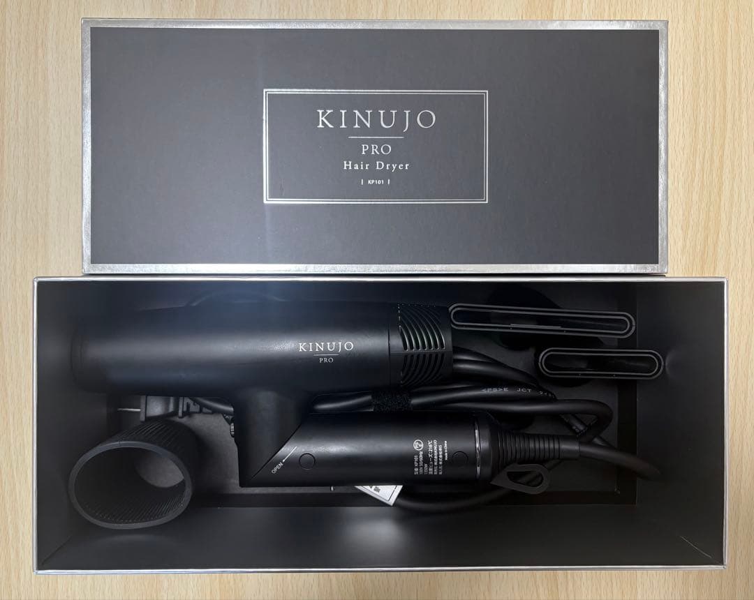絹女 KINUJO PRO ヘアドライヤー KP101