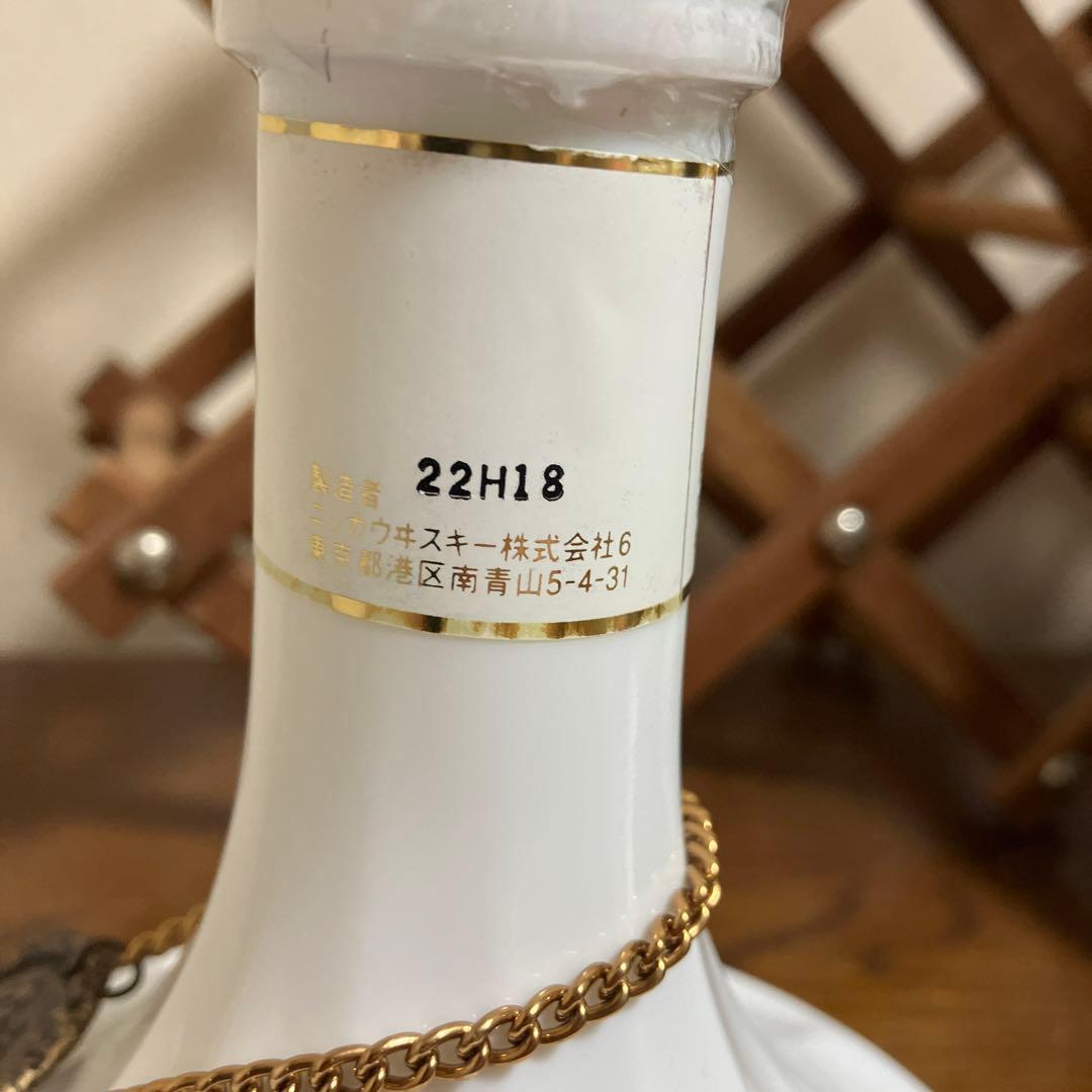 鶴　白陶器ボトル　ニッカ　ウイスキー