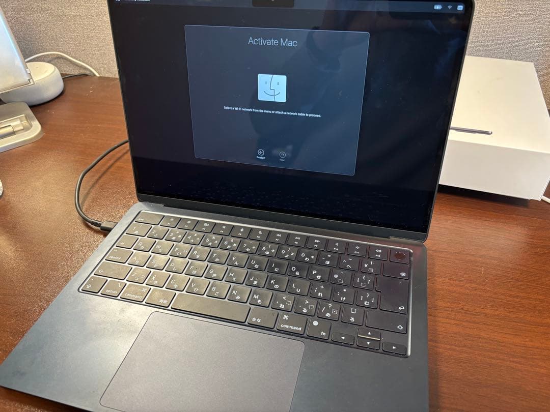 スペースグレー MacBook Air 13インチM2チップ搭載本体 充電器付き