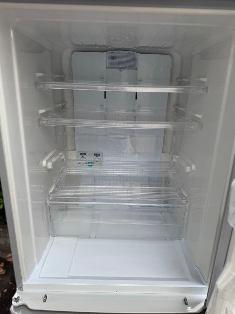 大幅値下げ！シャープ3ドア両開きSJ-W351D-S 2018年製