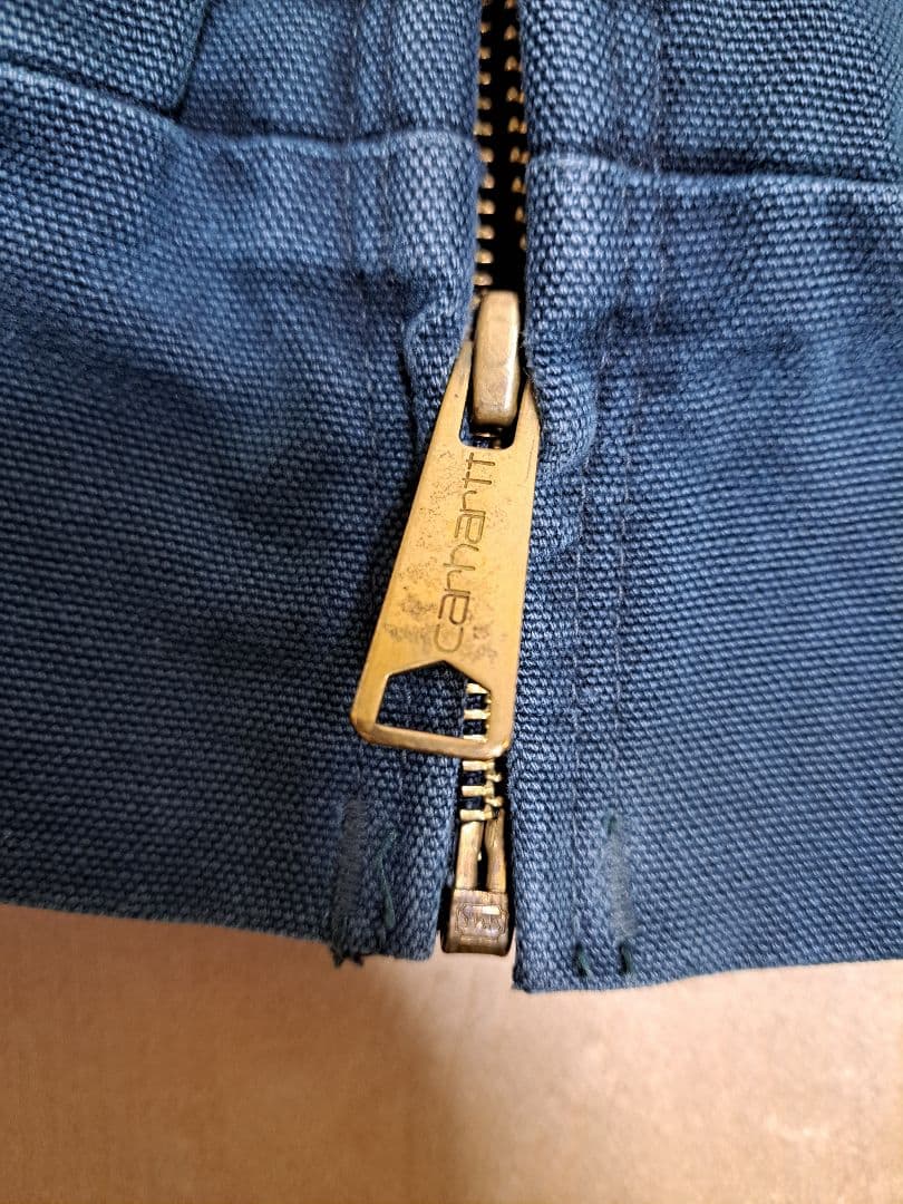 90s モスグリーン　Carhartt アクティブジャケット L　星タグ　USA