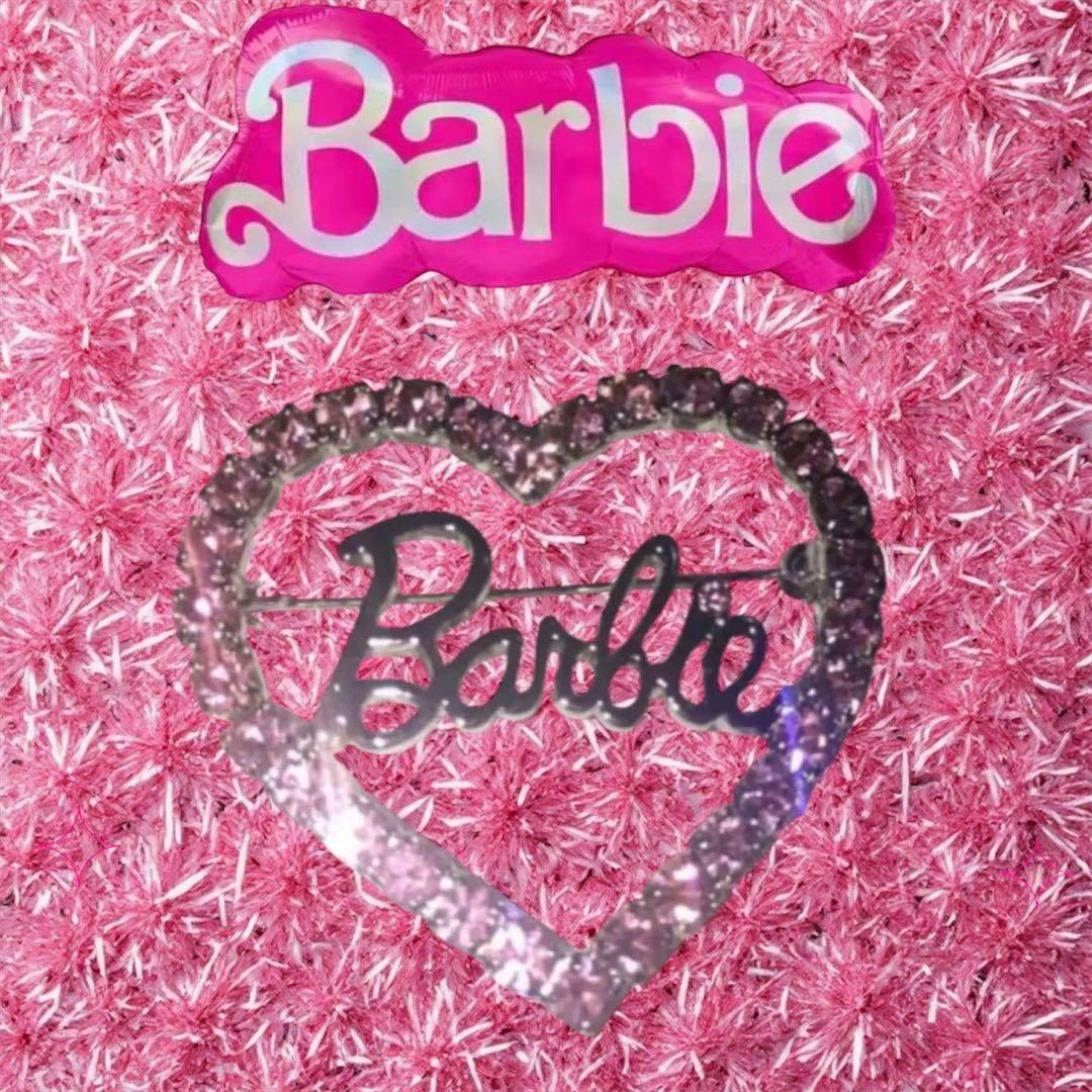 ★Barbie★レア！バービー ピンク ブローチ キラキラ ハート アクセサリー