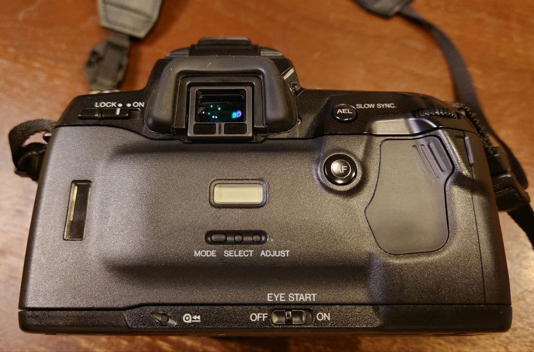 α807si ミノルタ製　フィルムカメラ　レンズキット＆300mmレンズ付