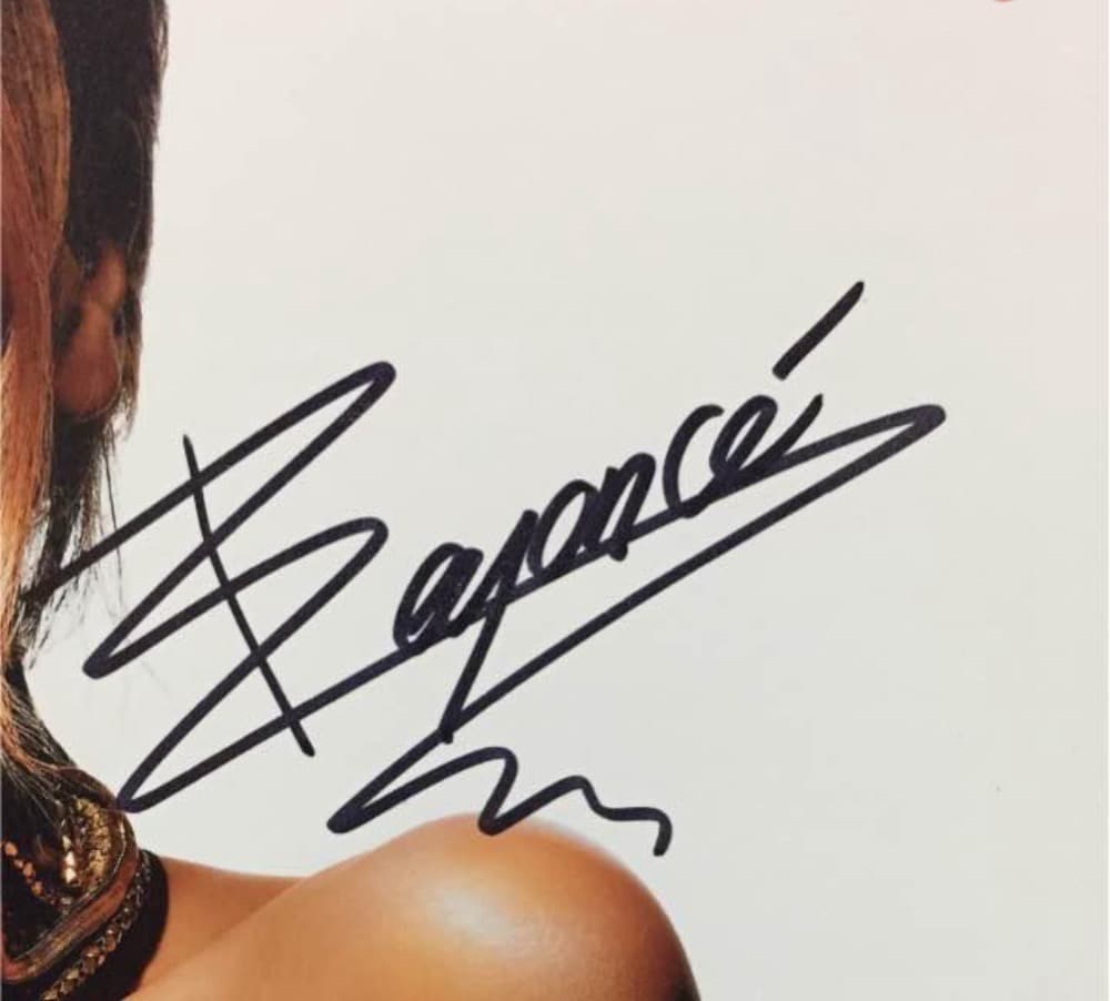 Beyoncé 直筆サイン！！！激レア 早い者勝ち 本物★鑑定書付き★ビヨンセ