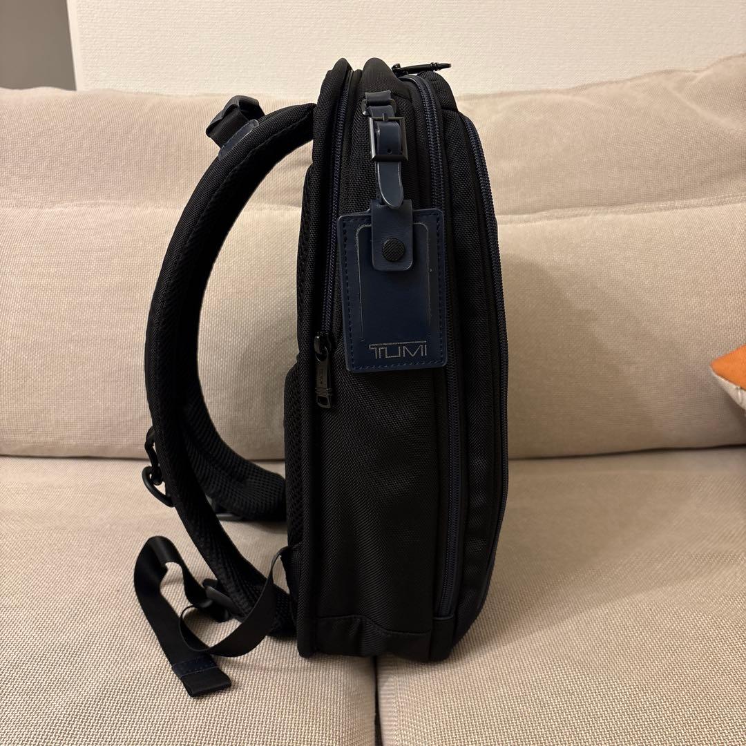 【日本限定カラー】tumi スリム・バッグパック