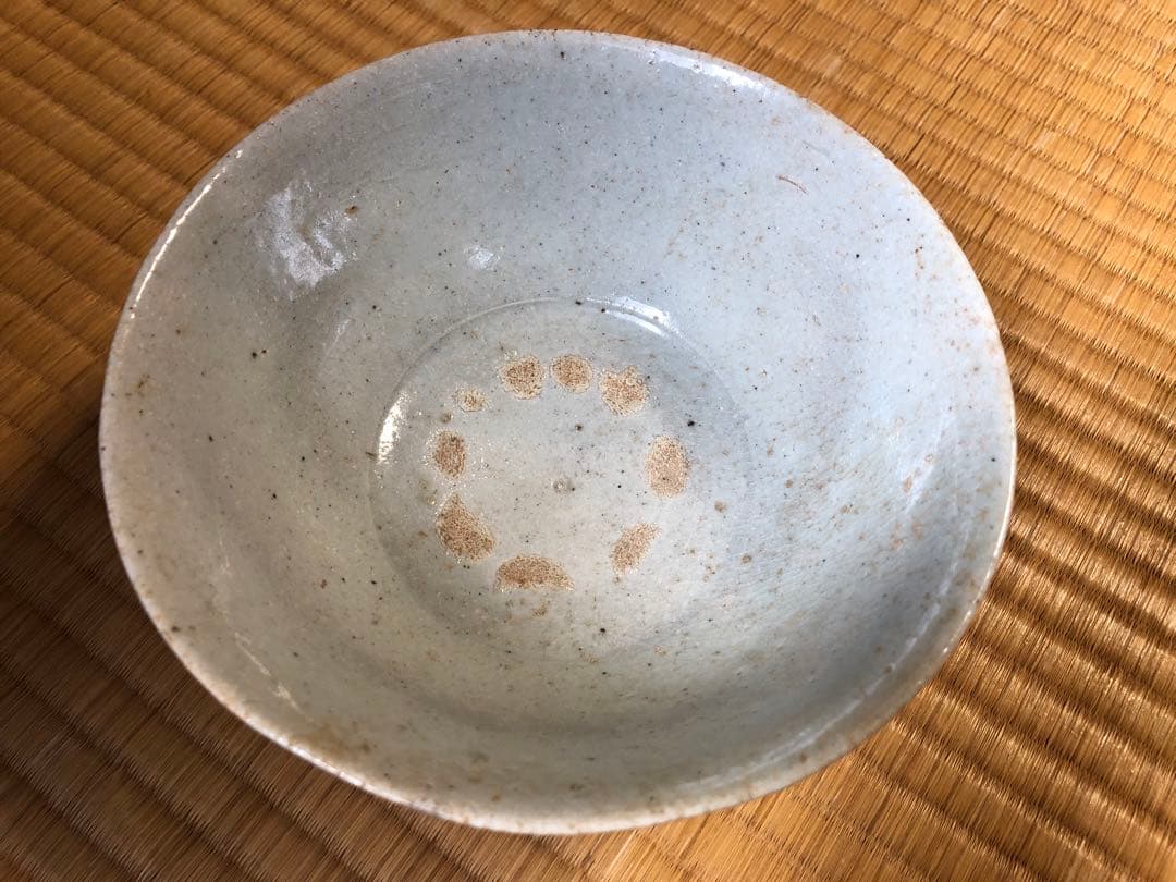 李朝　白磁　鉢　文化財管理局紙印　菓子鉢