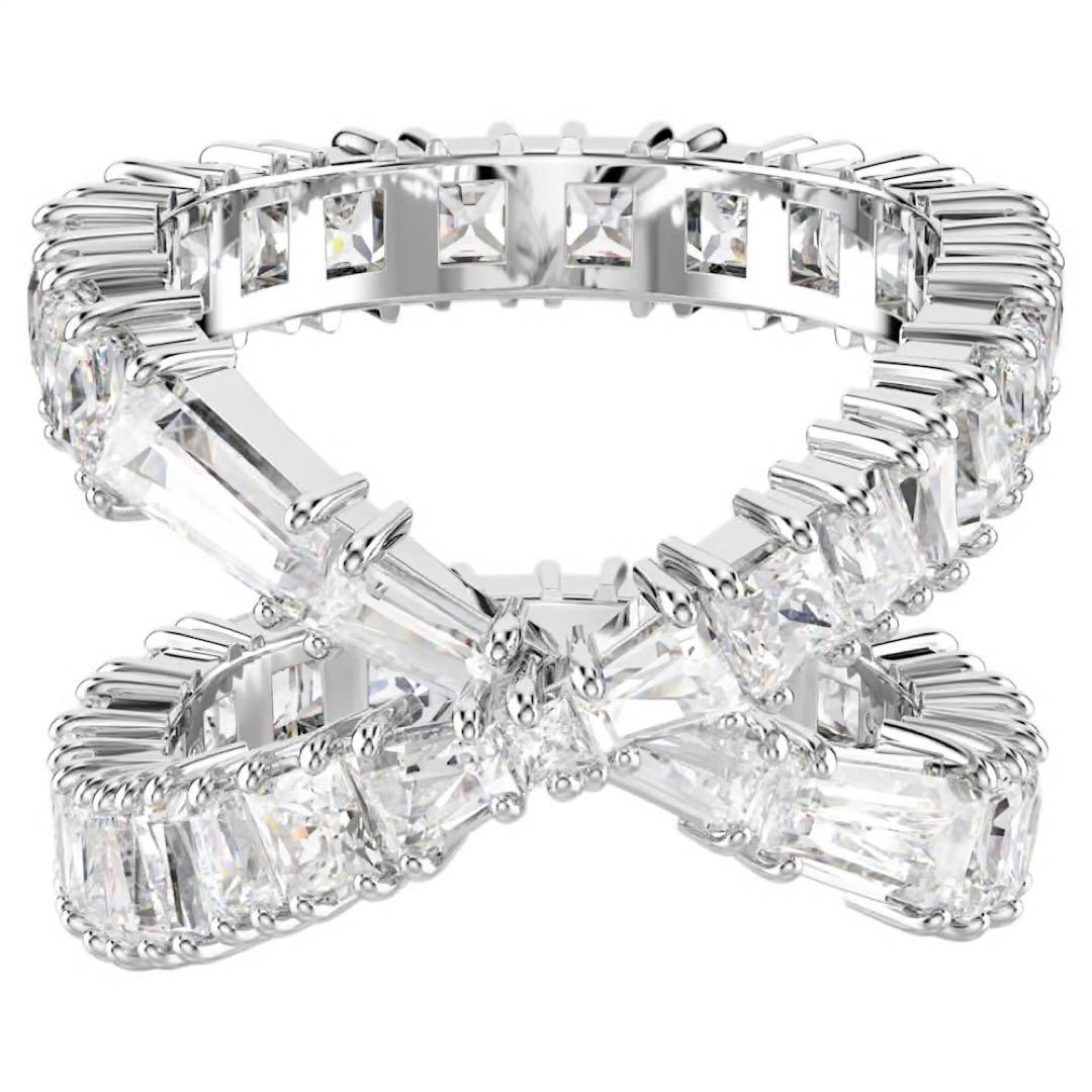 SWAROVSKI Hyperbola インフィニティリング