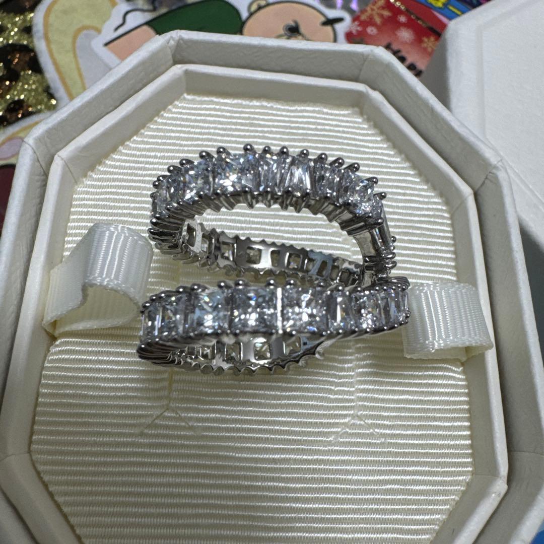 SWAROVSKI Hyperbola インフィニティリング