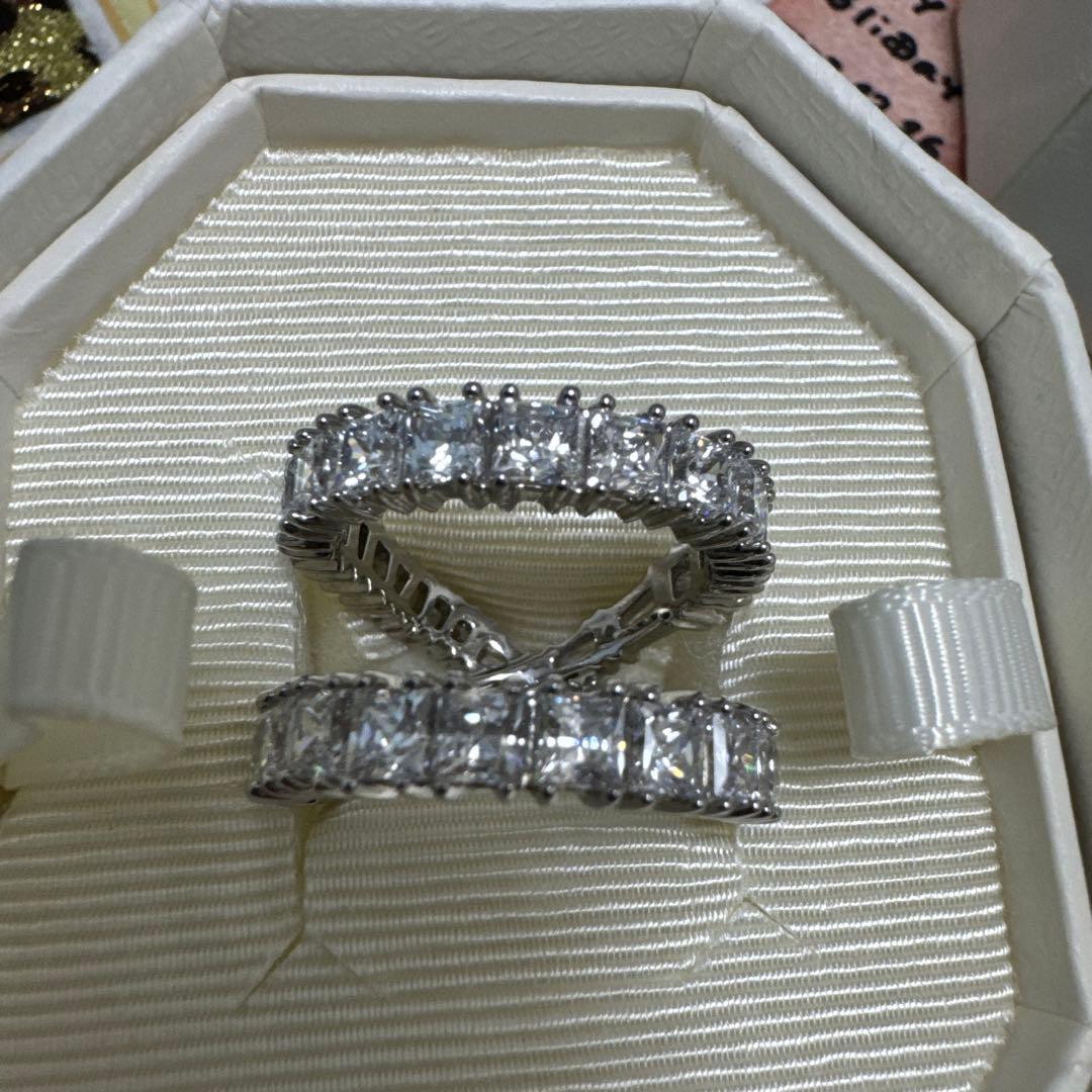 SWAROVSKI Hyperbola インフィニティリング