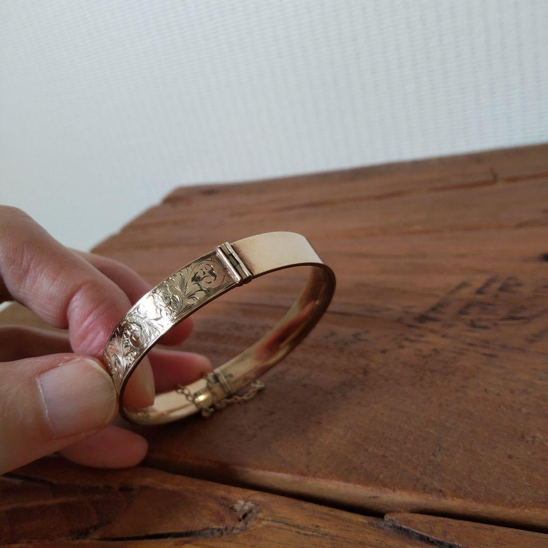 イギリスアンティーク　9ct rolled gold バングル