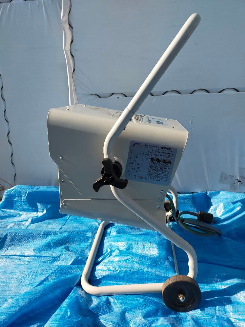 ナカトミ　NAKATOMI 電気ファンヒーター　TEH‐50 業務用