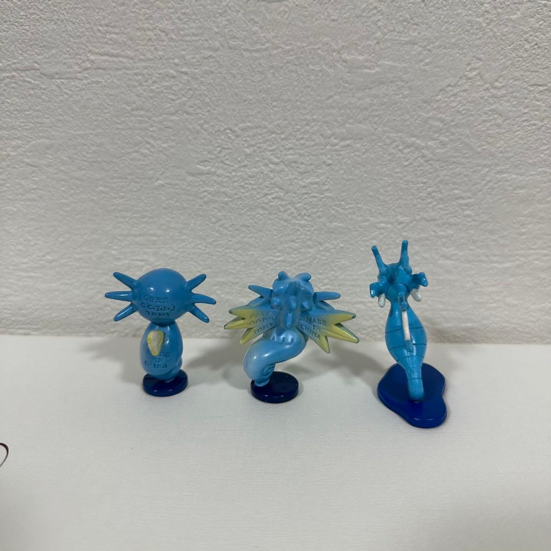 ポケモン　モンコレ　初期　タッツー　シードラ　キングドラ　3体セット