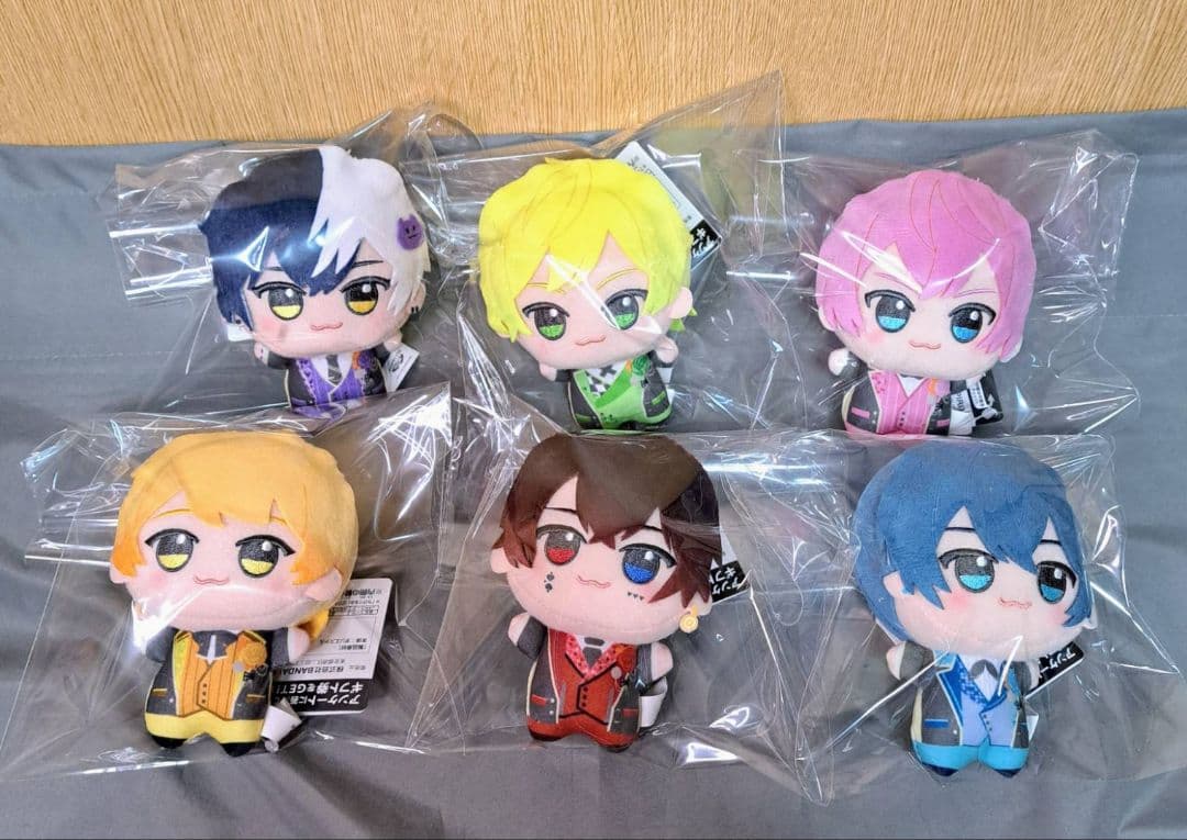 h。k。　AMPTAKxCOLORS ちびぐるみ 全6種コンプセット