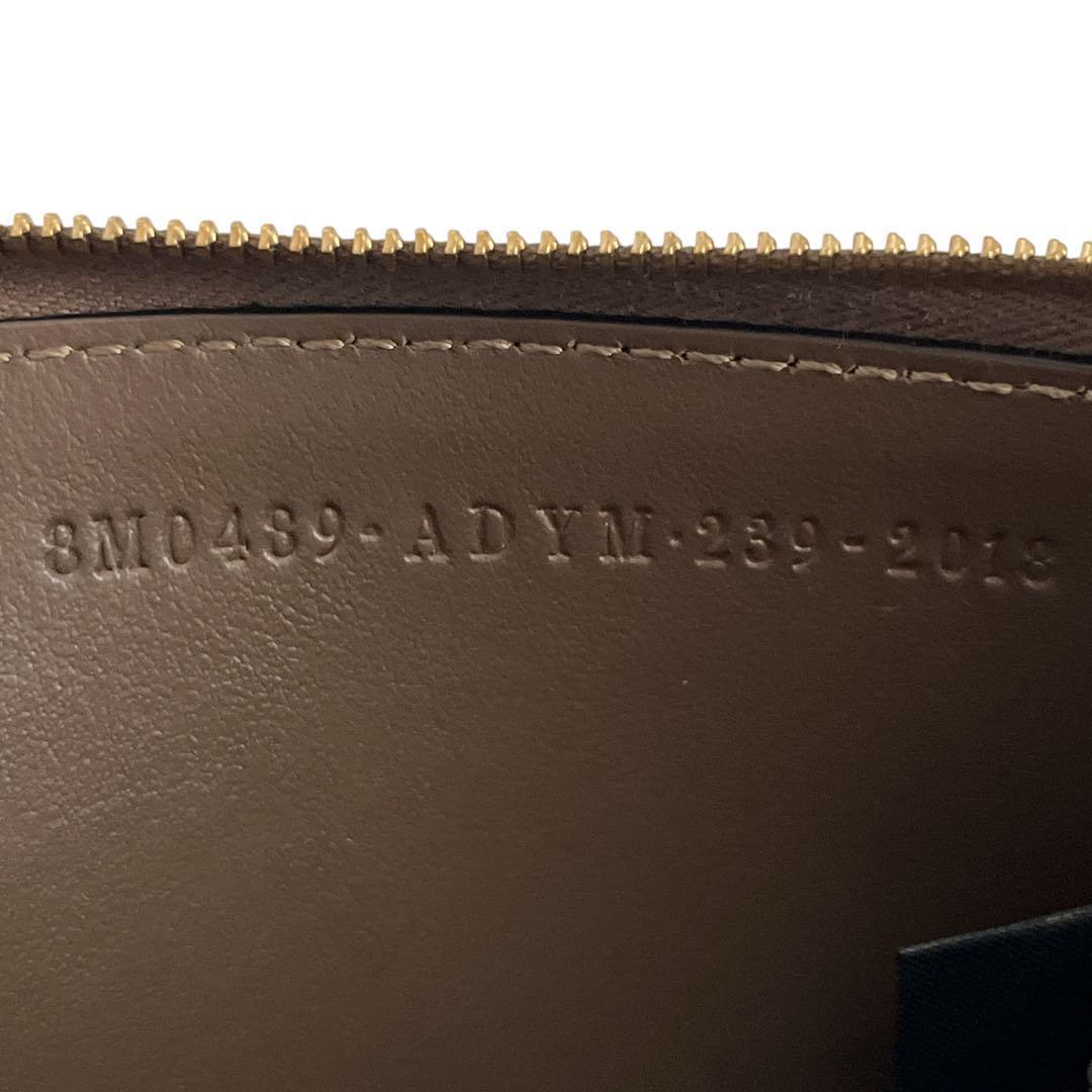 美品　フェンディ　ケース　FFダイヤモンド　カードケース　ズッカ　レザー