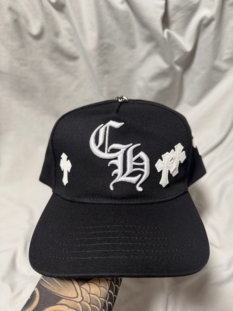 Chrome Hearts クロス刺繍キャップ