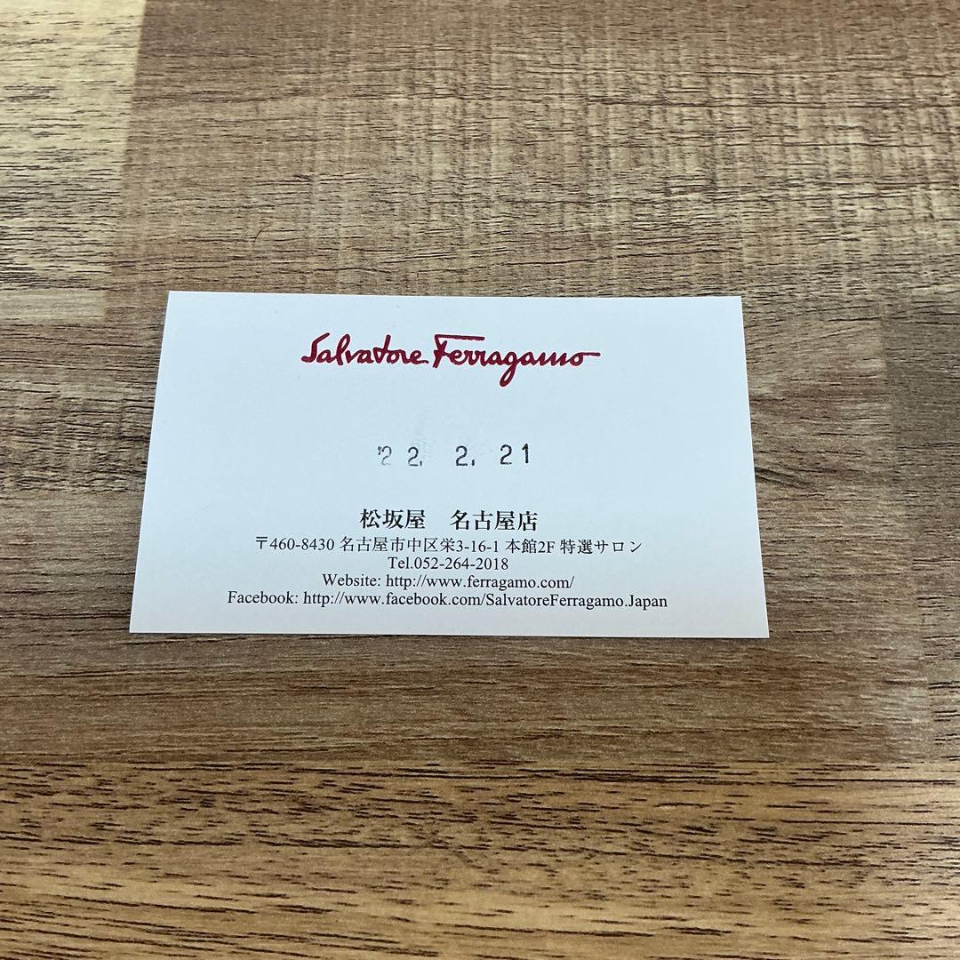 【極美品】フェラガモ カチューシャ 黒 ブラック