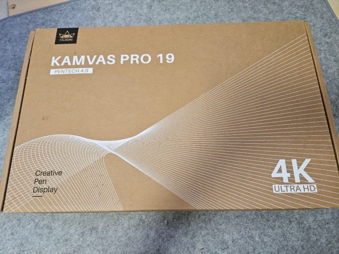 液タブ KAMVAS PRO 19 ディスプレイ本体