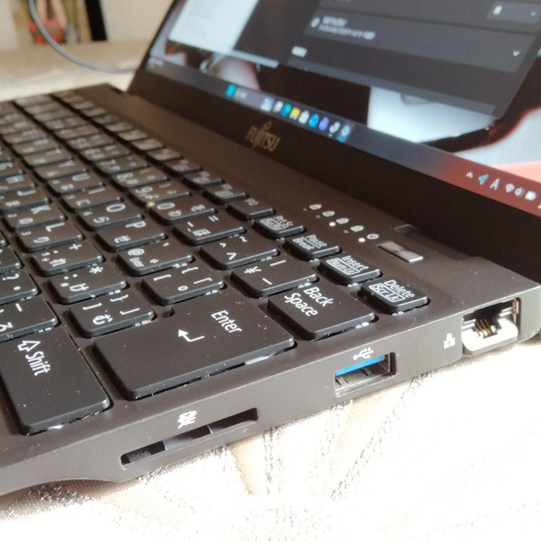 13インチ 富士通 ★11世代 i5 8G 256G 1920x1080