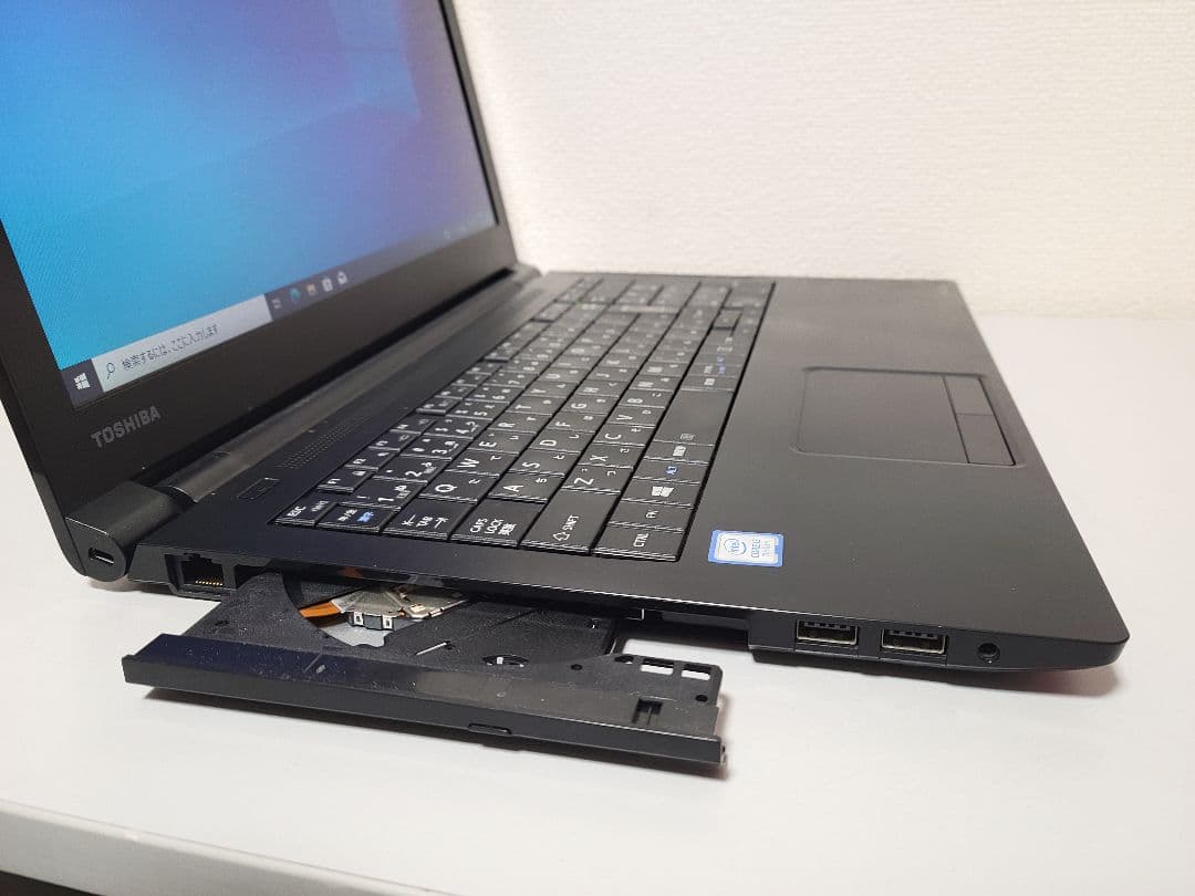 美品 東芝 dynabook B65 i3/16GB/SSD 256GB