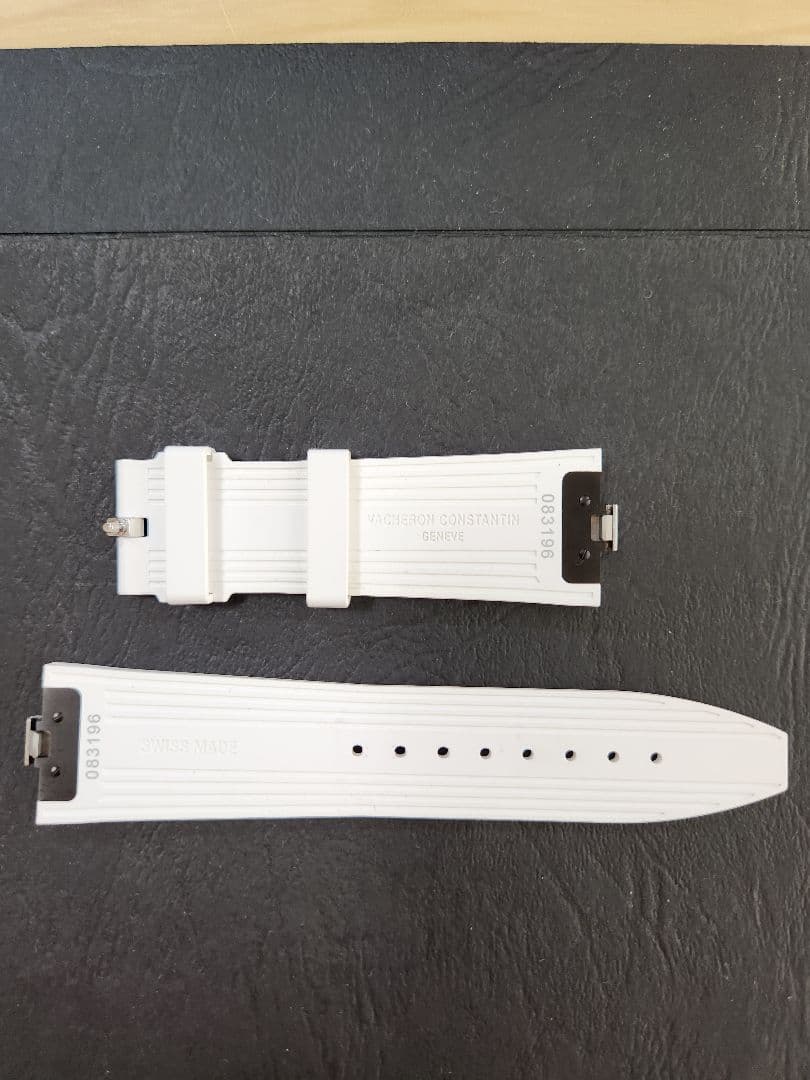 ヴァシュロンコンスタンタン　オーヴァーシーズ　4500V用ホワイトラバーベルト