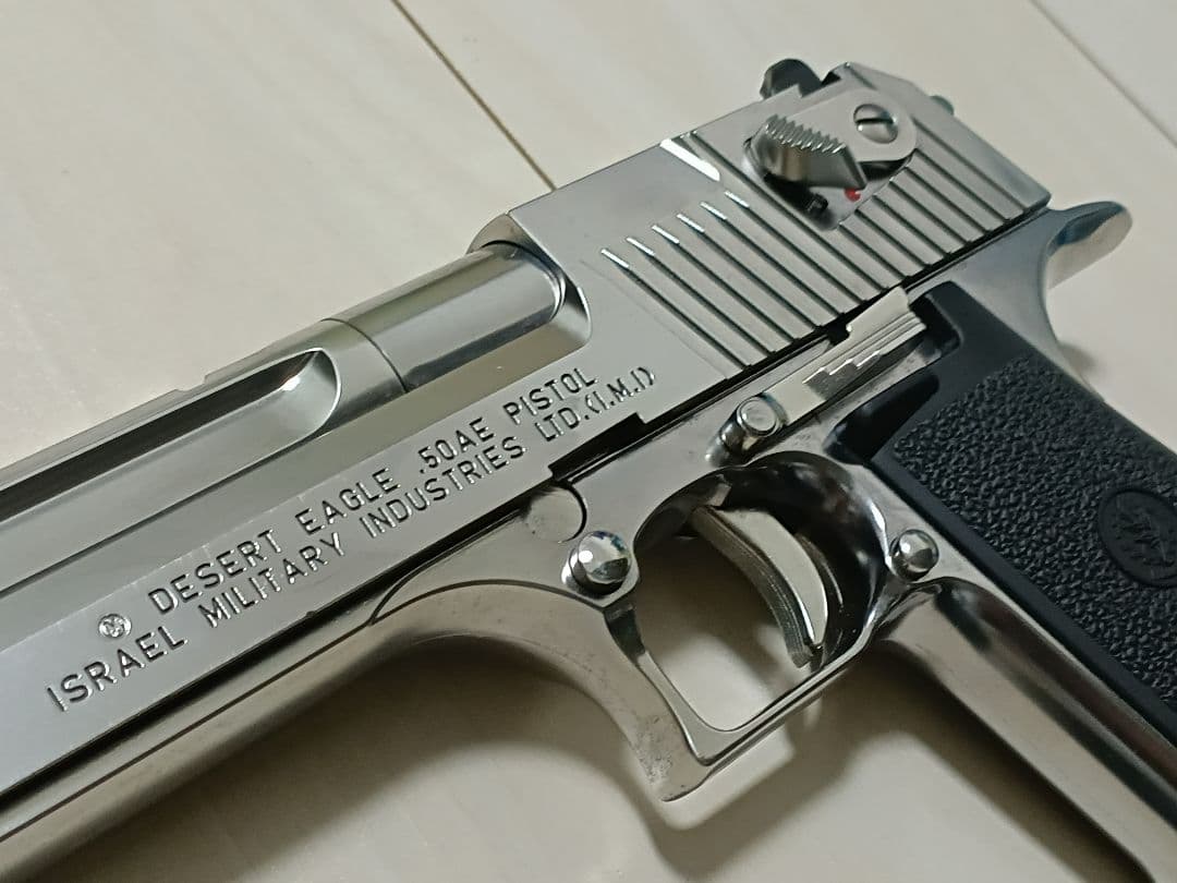 【中古品】東京マルイ ガスガン 「デザートイーグル.50AE」クロームステンレス