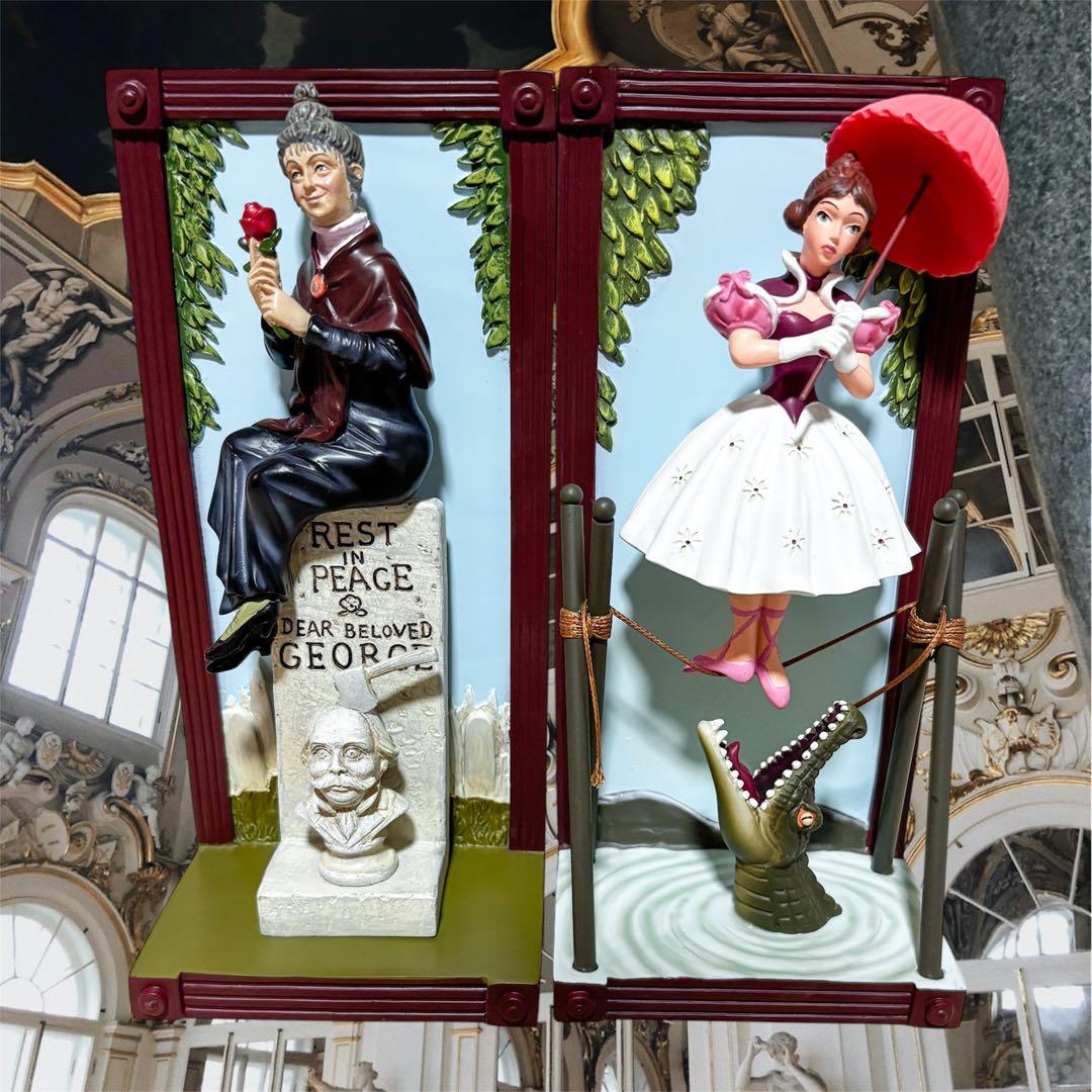 ホーンテッドマンション　ショーケース　ジョージの未亡人　エネスコ　置物　メアリー