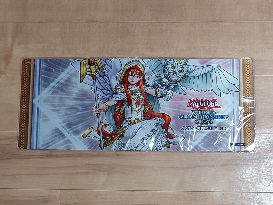【超希少・未開封】遊戯王 公式 ライトロードセイントミネルバ ハーフプレイマット
