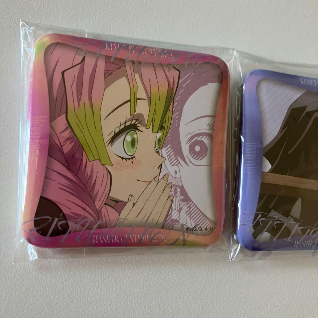 伊黒小芭内 甘露寺蜜璃 柱百景マニアック缶バッジ セット