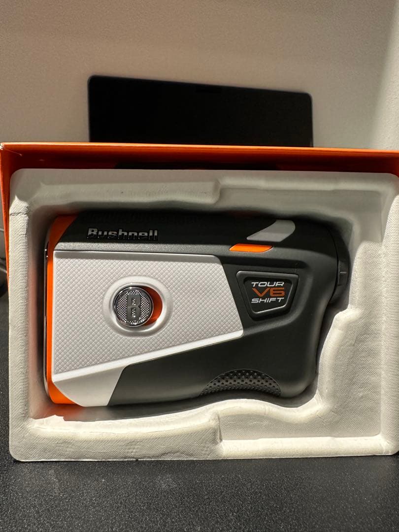 ブッシュネル レーザー距離計 ピンシーカー ツアーV6シフトジョルト 日本正規品