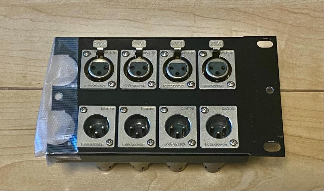 レア商品　ITT CANNON キャノン XLRコネクター 8口