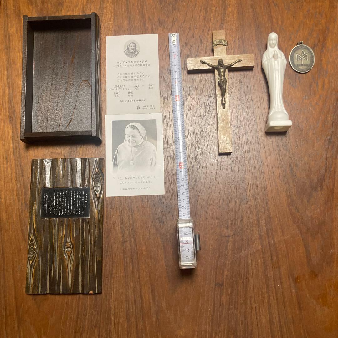 宗教関連のアンティークの聖品セット