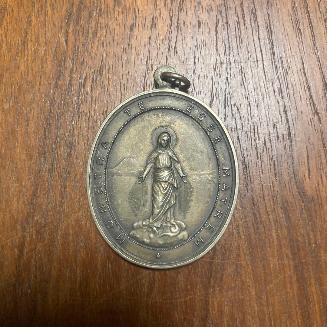 宗教関連のアンティークの聖品セット