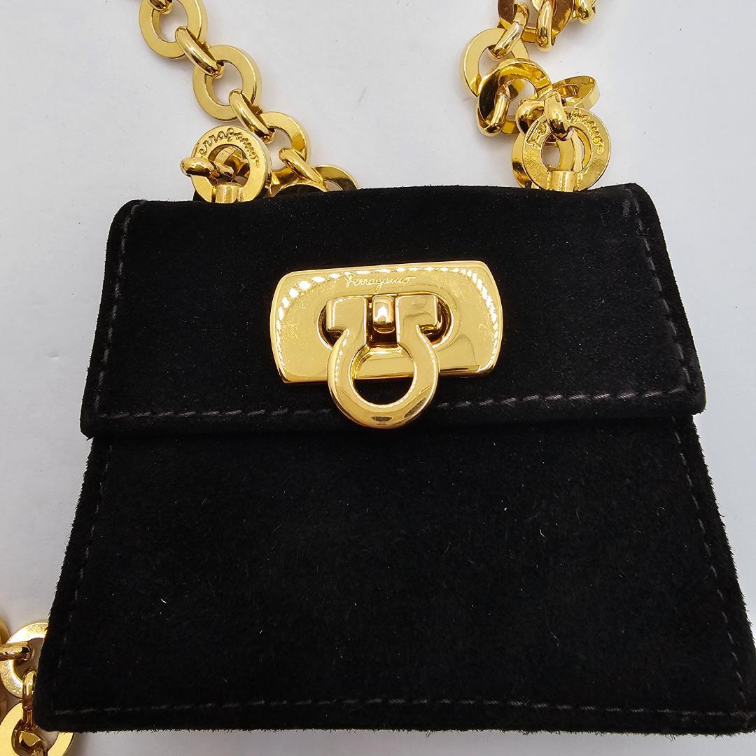 【稀少】フェラガモ ヴァラ チェーンミニバッグ ポーチ