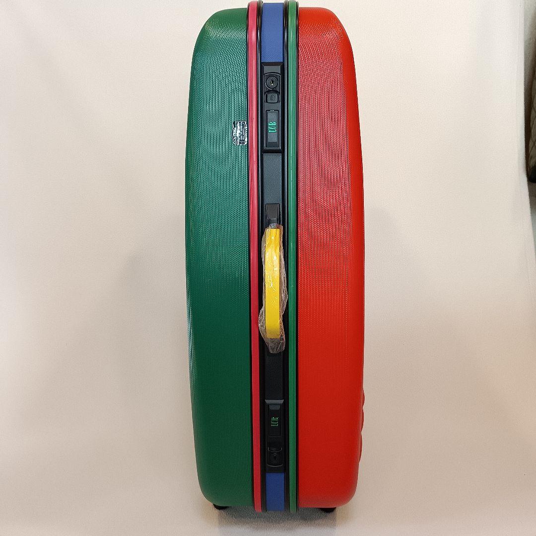 UNITED COLORS OF BENETTONキャリーケース希少-美品、大型